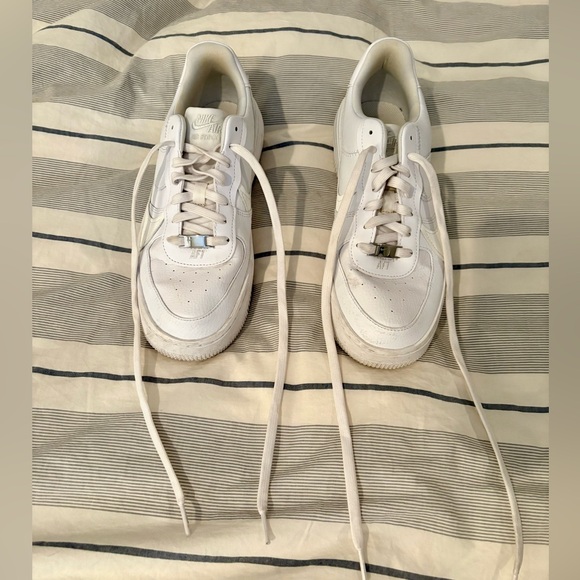 Nike AF1 white with light bone swoosh - women’s 9.5 - Picture 2 of 6